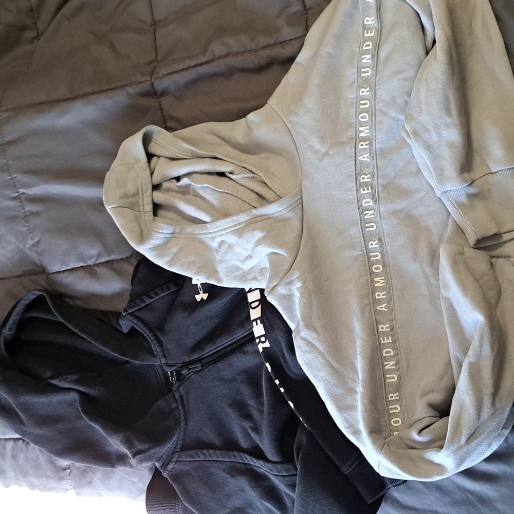 Under Armour Sweater Bundle
